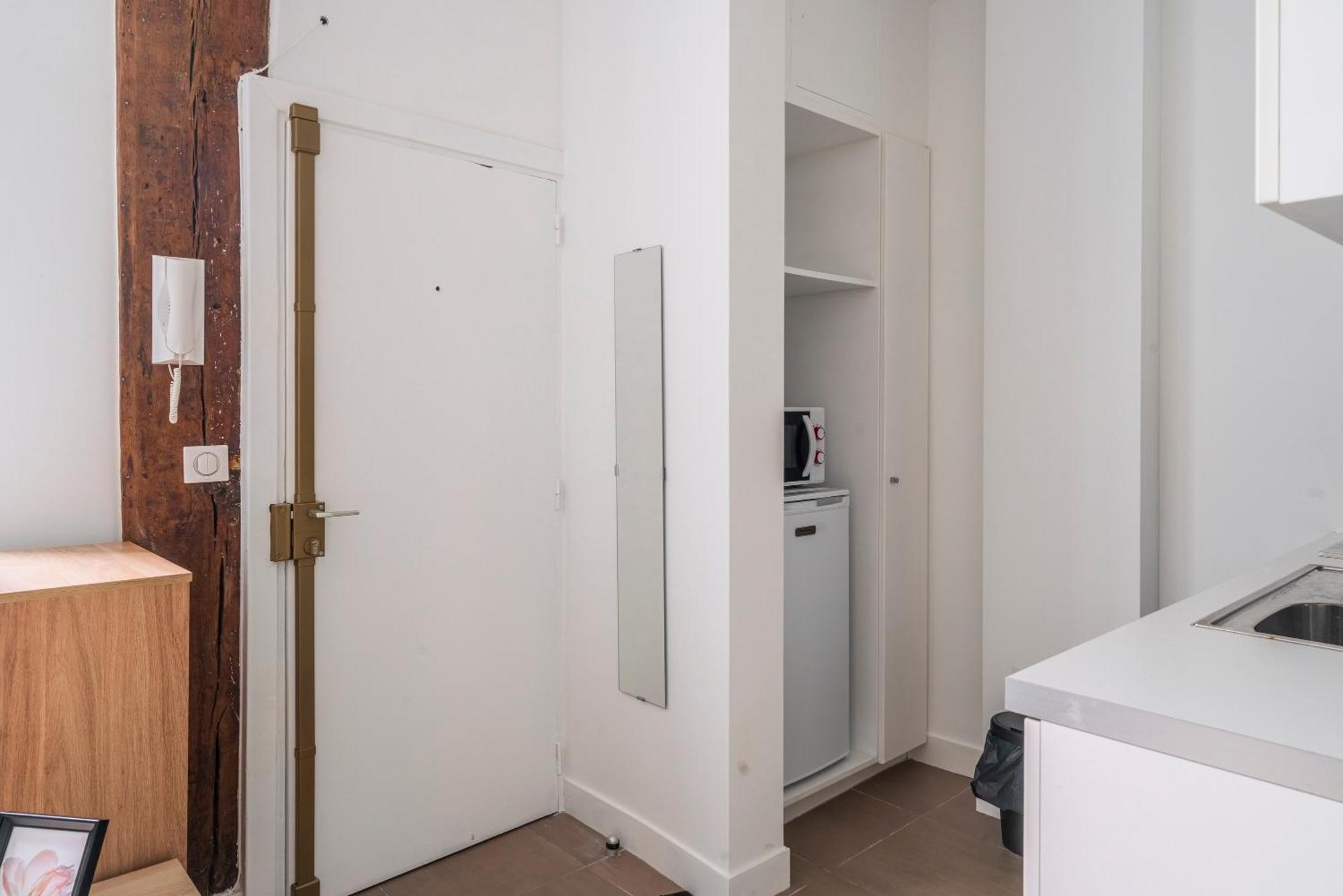 Apart Merryland Paris Chatelet Luaran gambar
